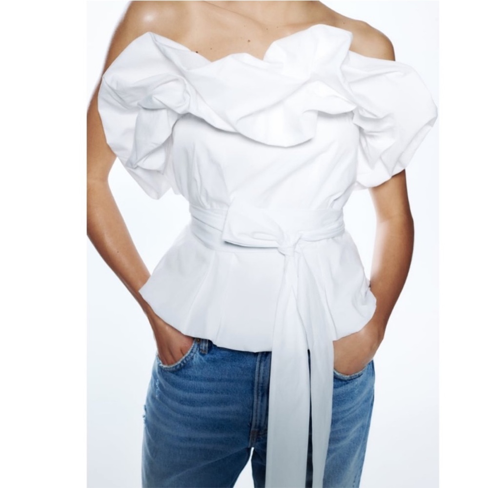 NWT Zara white voluminous poplin top
